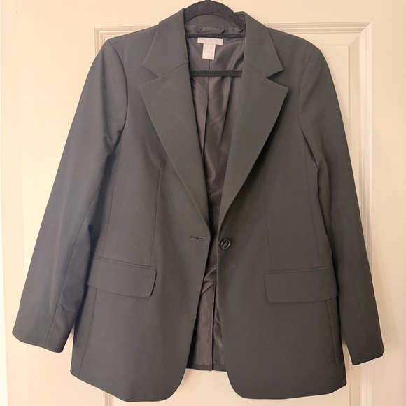 H&M Jackets & Blazers - H&M Black Single-Button Blazer